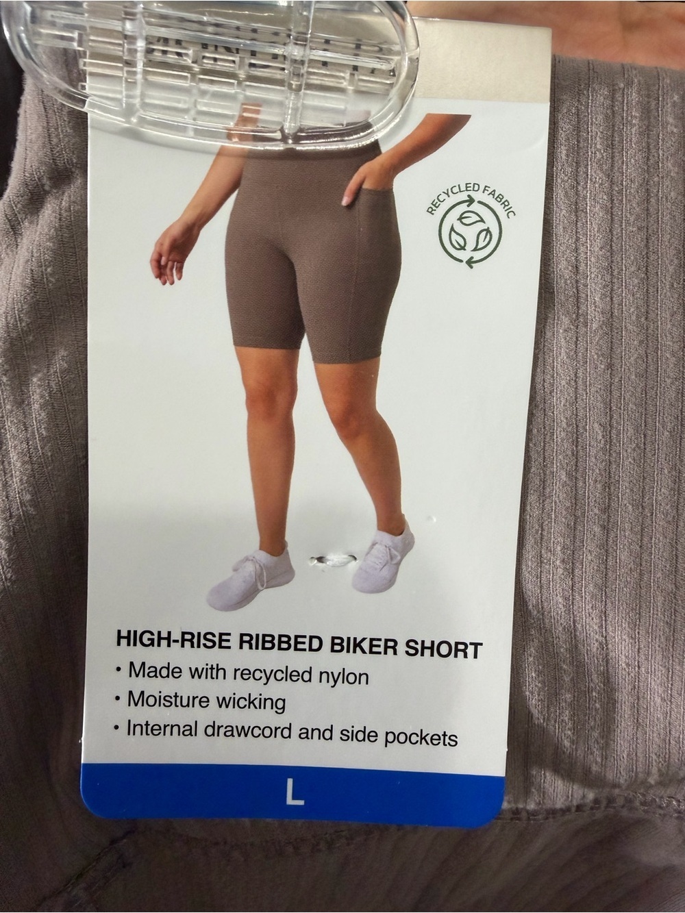 Mondetta Women's Ribbed Bike Shorts in Taupe - Picture 4 of 4